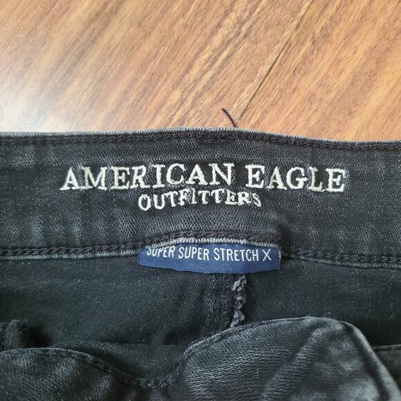 American Eagle Hi-Rise Shortie Lace Embroidery Black Denim Shorts Women's 10 - Picture 5 of 14